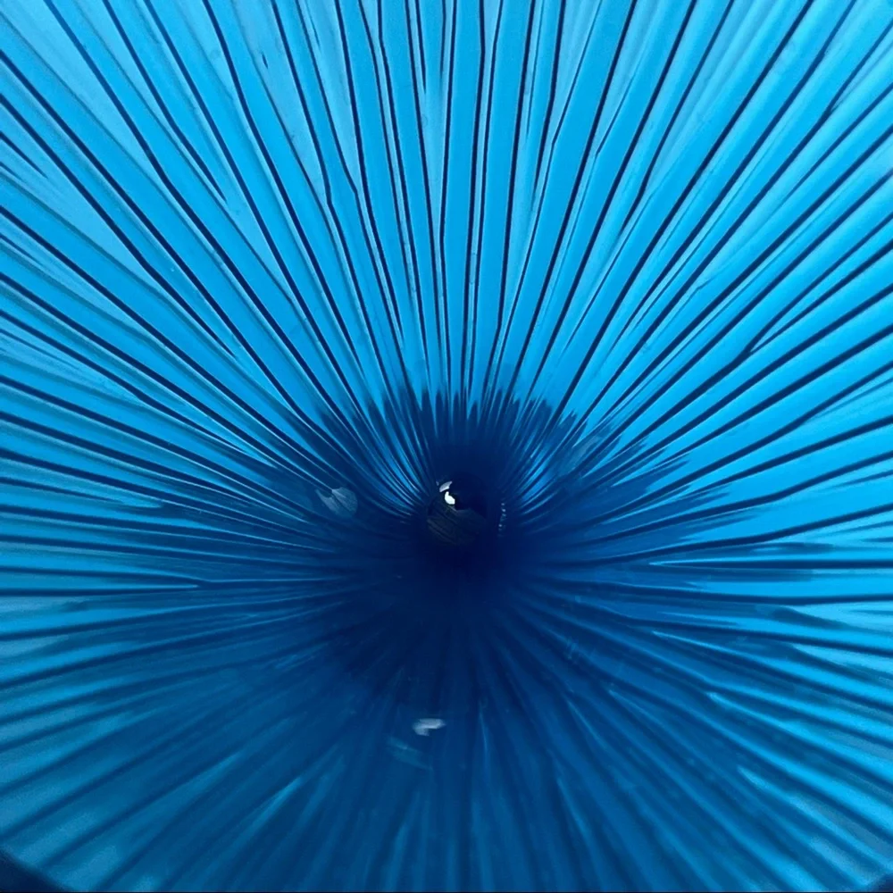 N/A plastic martini ribbed